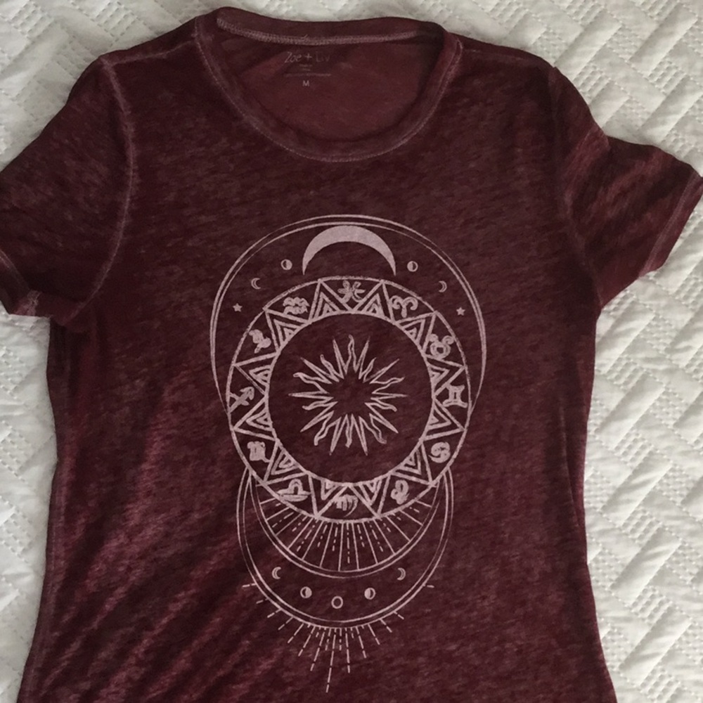 Red Zoe & Liv t-shirt
